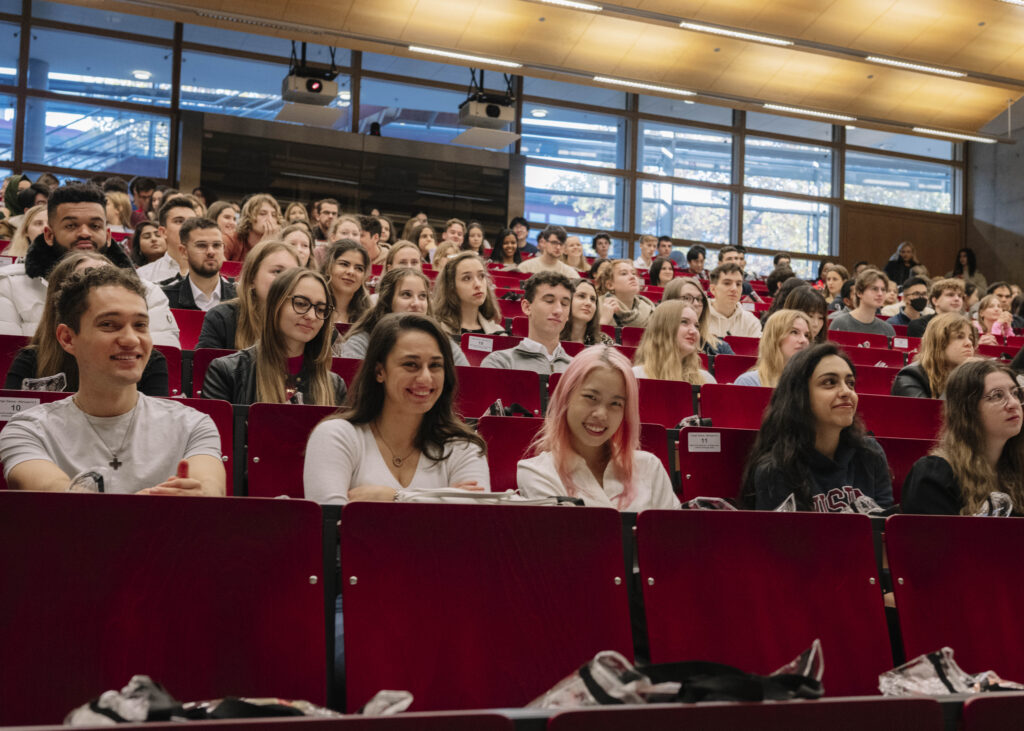 Macro / Labor Seminar